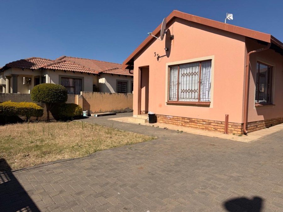 3 Bedroom Property for Sale in Tlhabane West North West